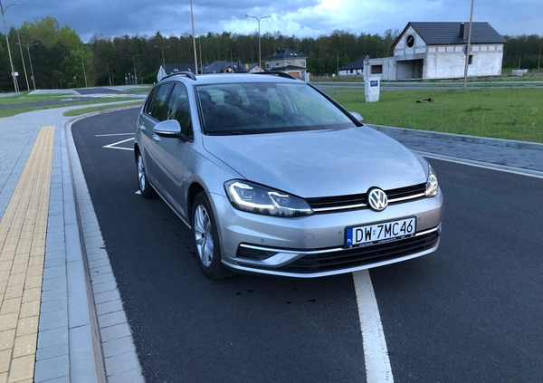 Volkswagen Golf cena 63500 przebieg: 89400, rok produkcji 2018 z Lubin małe 46